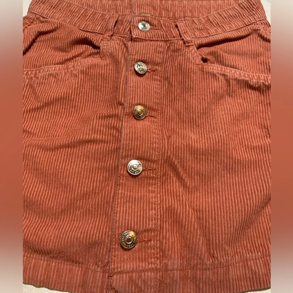 Free People Ray Myrrh Corduroy button down skirt. Size 2.